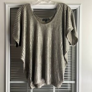 Kim & Cami Shimmer Top